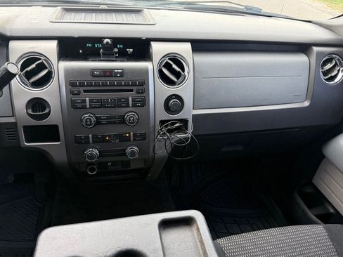 Used 2012 Ford F150 XLT w/ XLT Custom Pkg image 11