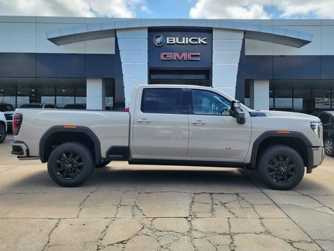 New 2026 GMC Sierra 2500 AT4 w/ AT4 Premium Plus Package AWD/4WD image 2