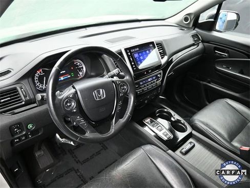 Used 2018 Honda Pilot Elite image 16