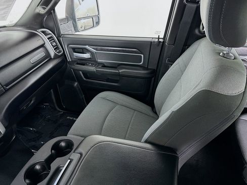 Used 2024 RAM 3500 Big Horn AWD/4WD image 22