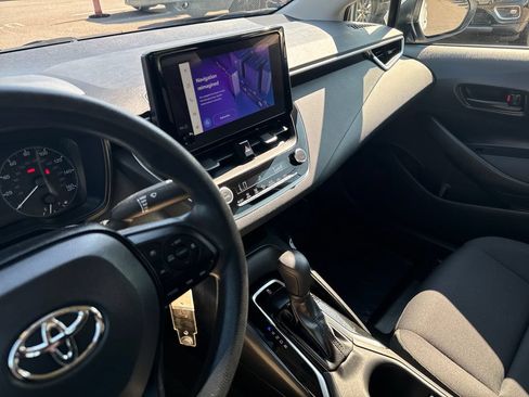 Used 2023 Toyota Corolla LE FWD image 21