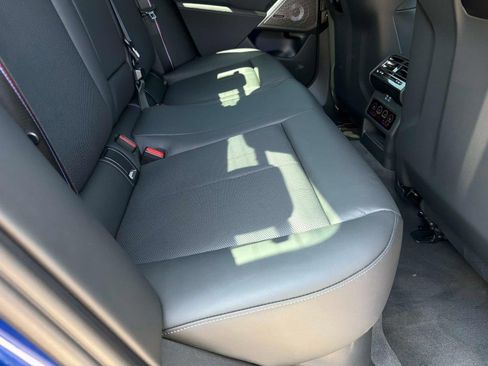 Used 2025 BMW M5 w/ Carbon Package AWD/4WD image 29