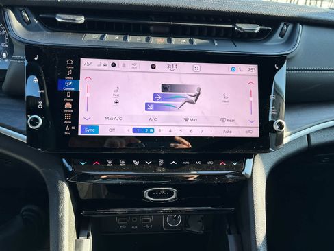 New 2026 Jeep Grand Cherokee Limited image 19