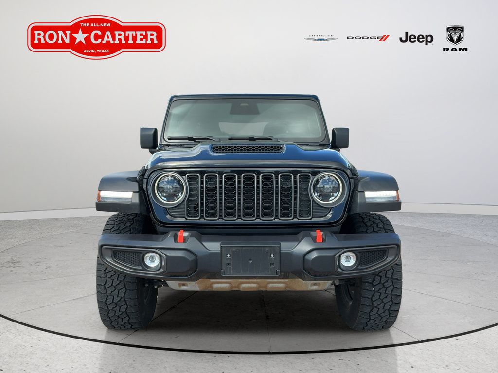 Used 2026 Jeep Gladiator Mojave AWD/4WD image 2