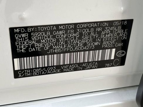 Used 2018 Lexus LS 500 w/ Interior Upgrade Package RWD image 25