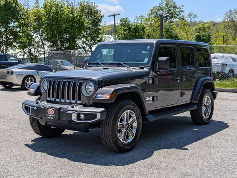 Certified 2021 Jeep Wrangler Unlimited Sahara w/ Cold Weather Group AWD/4WD image 9