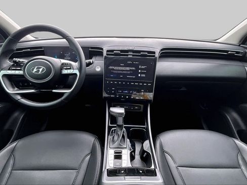 Certified 2024 Hyundai Tucson SEL w/ Convenience Package FWD image 16
