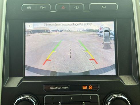 Used 2019 Ford F250 Lariat w/ Lariat Value Package AWD/4WD image 24