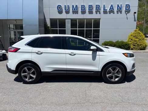 Used 2023 Ford Edge SEL w/ Convenience Package AWD/4WD image 6