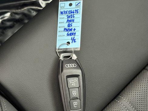 Used 2025 Audi Q5 Premium AWD/4WD image 40