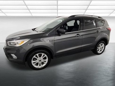 Used 2019 Ford Escape SEL AWD/4WD image 3