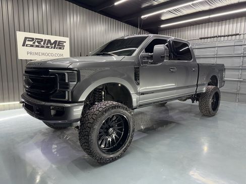 Used 2022 Ford F250 Lariat w/ Black Appearance Package image 1