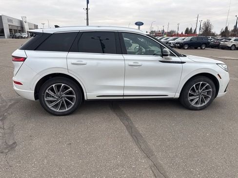 Used 2023 Lincoln Corsair Grand Touring w/ Equipment Group 302A image 11