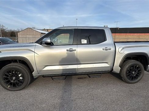 New 2026 Toyota Tundra SR5 image 2