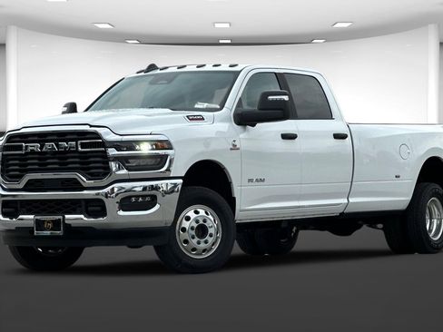 New 2026 RAM 3500 Big Horn image 2