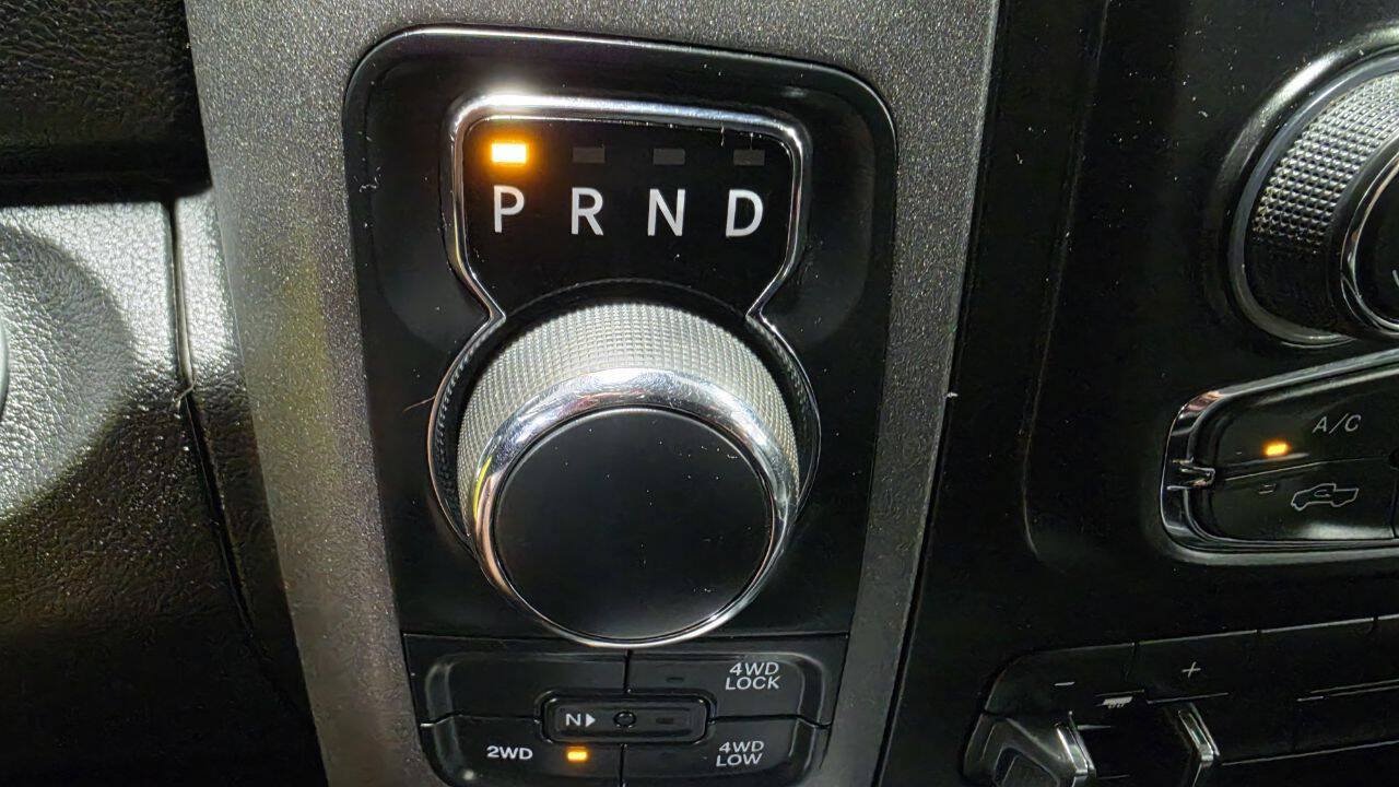 Used 2022 RAM 1500 Express w/ Express Value Package AWD/4WD image 32