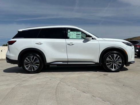 New 2026 INFINITI QX60 Luxe AWD/4WD image 2