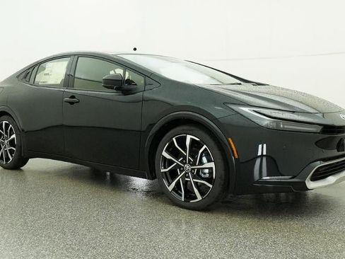 New 2026 Toyota Prius Plug-In Hybrid FWD image 29