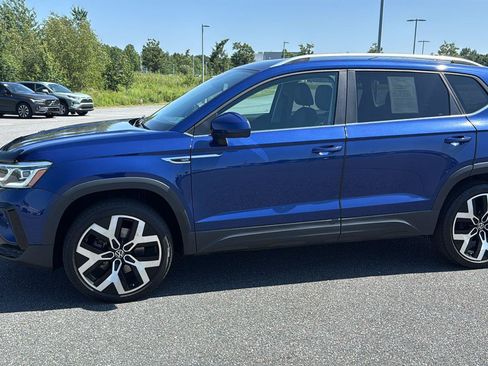 Used 2022 Volkswagen Taos SEL AWD/4WD image 12