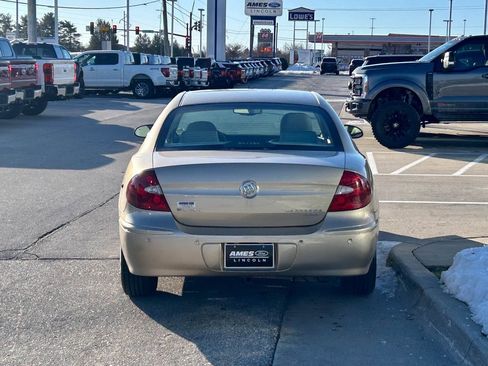 Used 2005 Buick LaCrosse CXL w/ Gold Convenience Package image 4
