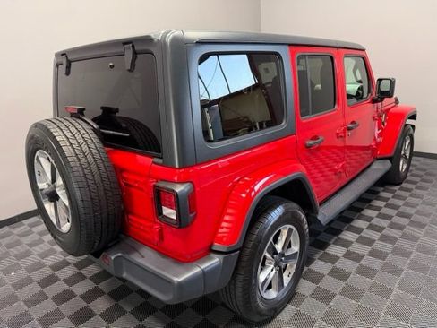 Used 2020 Jeep Wrangler Unlimited Sahara AWD/4WD image 8