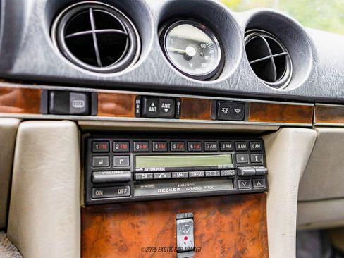 Used 1989 Mercedes-Benz 560 SL image 30