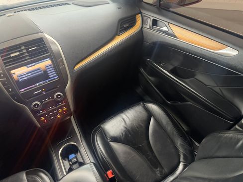 Used 2015 Lincoln MKC FWD w/ Equipment Group 101A Select image 16