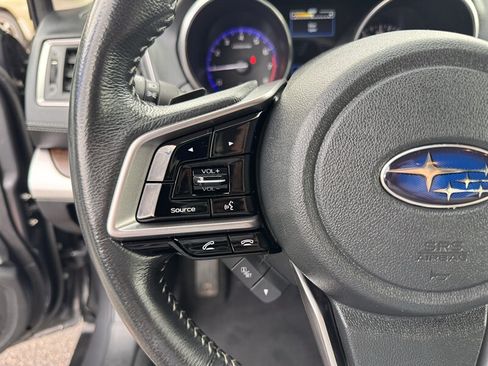 Used 2018 Subaru Outback 3.6R Limited AWD/4WD image 16