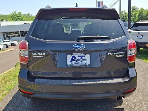 Used 2016 Subaru Forester 2.5i Limited AWD/4WD image 5