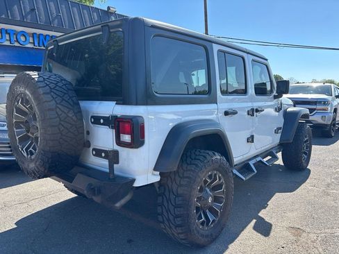 Used 2018 Jeep Wrangler Unlimited Sport S AWD/4WD image 2