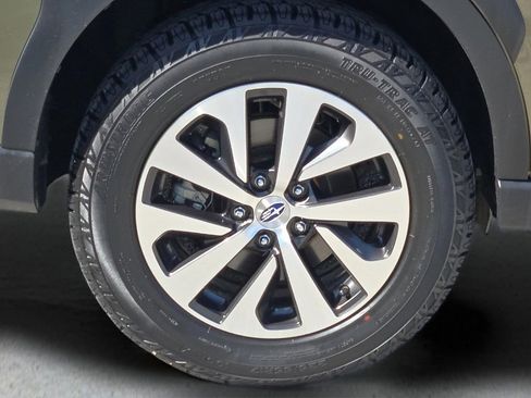 Certified 2024 Subaru Outback Premium AWD/4WD image 8