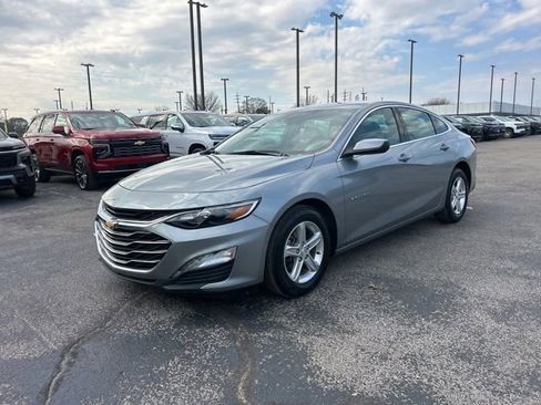 Used 2024 Chevrolet Malibu LT image 7