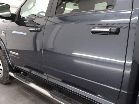 Used 2019 RAM 3500 Laramie AWD/4WD image 34