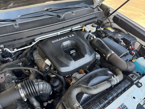 Used 2020 Chevrolet Colorado ZR2 AWD/4WD image 32