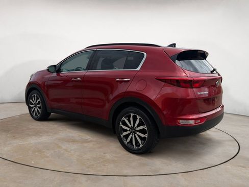 Used 2019 Kia Sportage EX w/ EX Technology Package FWD image 5