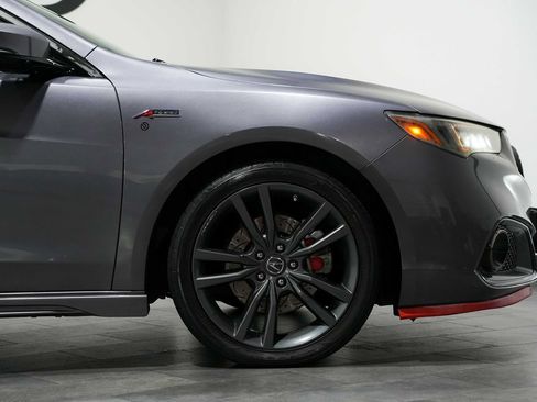 Used 2018 Acura TLX V6 w/ Technology & A-SPEC Pkg FWD image 9