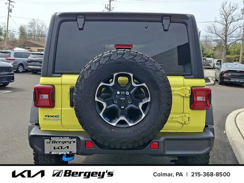 Used 2023 Jeep Wrangler Unlimited Rubicon 4xe image 6