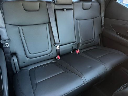 Certified 2025 Hyundai Santa Cruz SEL image 19