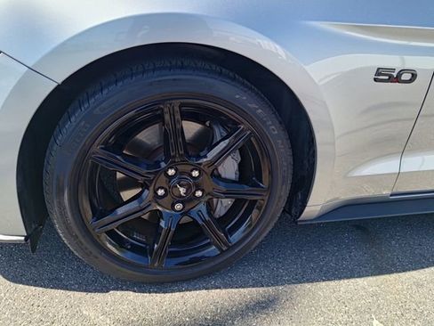 Certified 2020 Ford Mustang GT Premium w/ Black Accent Package RWD image 7