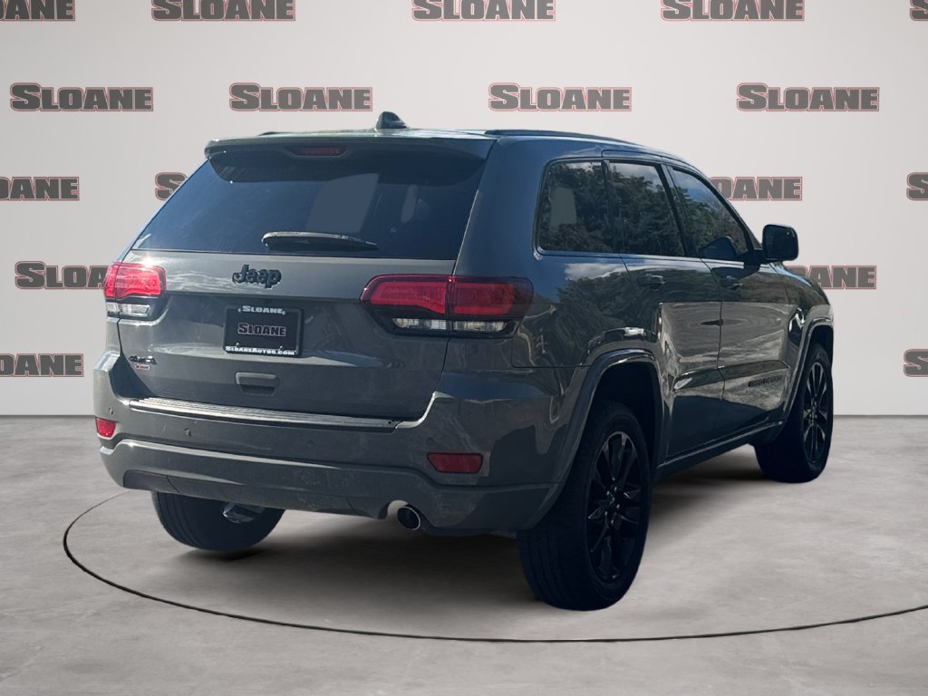 Used 2020 Jeep Grand Cherokee Altitude AWD/4WD image 5