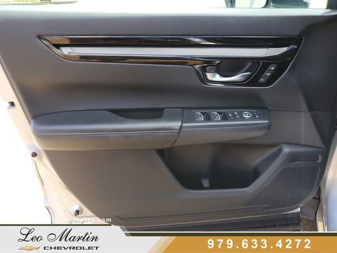 Used 2025 Honda CR-V EX-L image 17