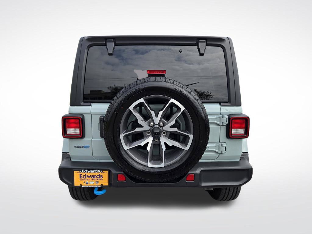 Used 2024 Jeep Wrangler Unlimited AWD/4WD image 4