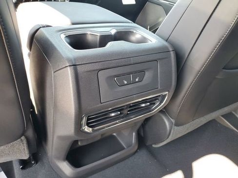 New 2025 GMC Sierra EV Denali AWD/4WD image 17