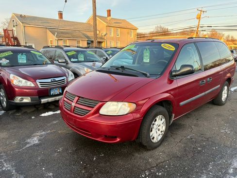 Used 2007 Dodge Grand Caravan SE w/ Popular Equipment Group I image 2