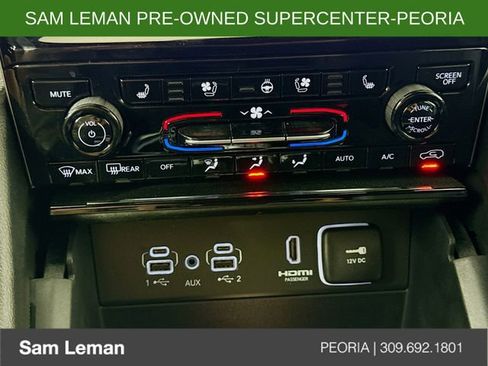 Used 2024 Jeep Grand Cherokee Trailhawk image 16