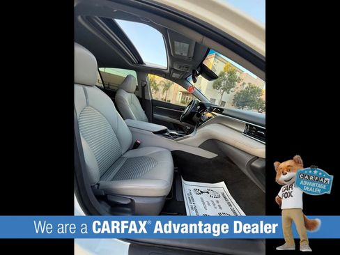 Used 2018 Toyota Camry SE w/ Moonroof Package FWD image 40