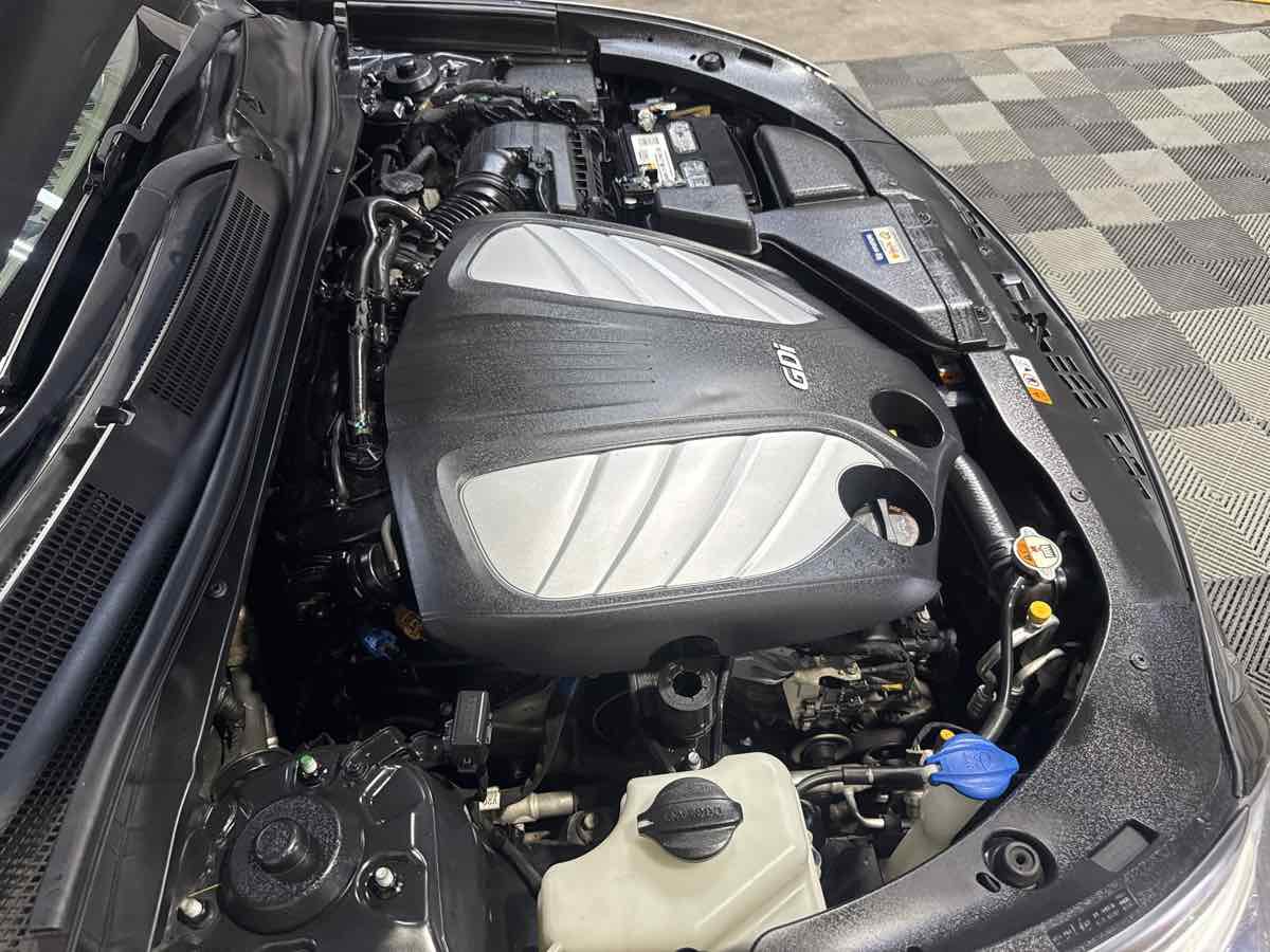 Used 2014 Hyundai Azera FWD image 24