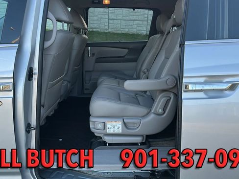 Used 2015 Honda Odyssey Touring image 20