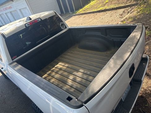 Used 2021 RAM 1500 Big Horn image 8