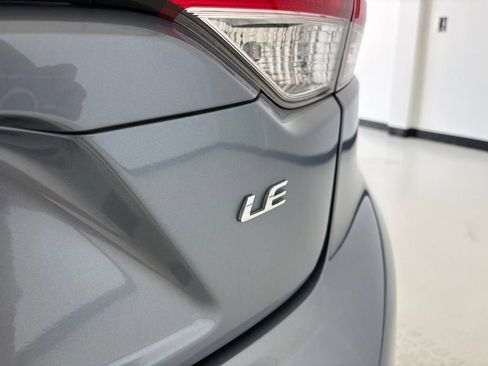 Used 2024 Toyota Corolla LE FWD image 21
